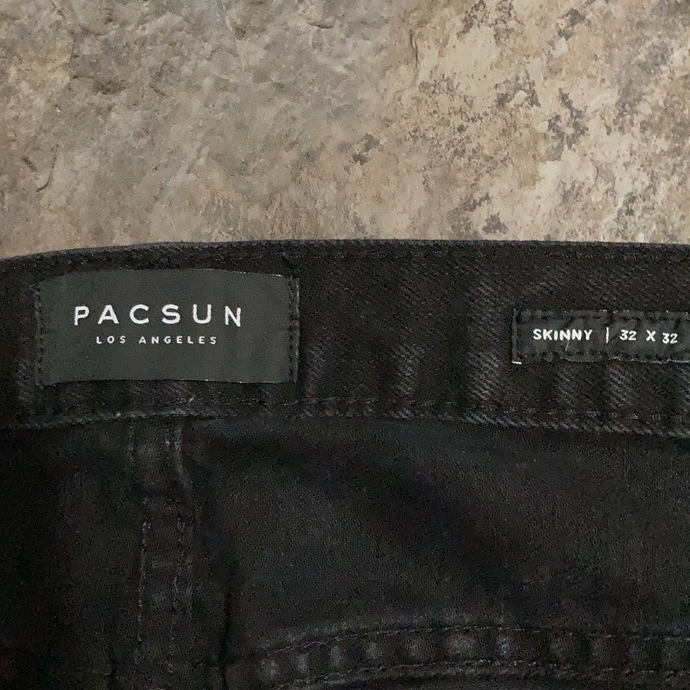 MEN’S - PacSun Distressed Black Skinny Jeans - Picture 1 of 5